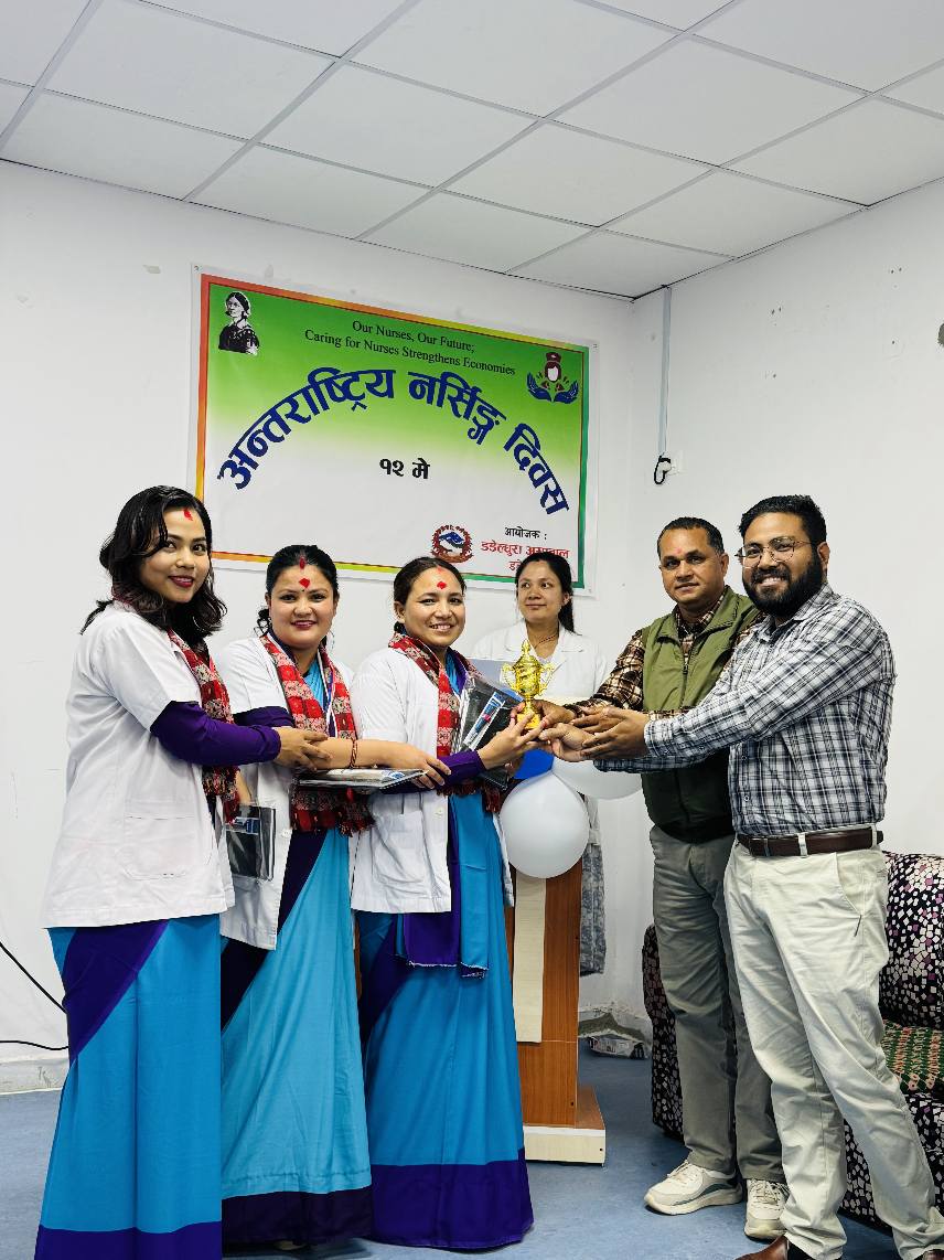 अस्पताल नर्सिङ बिभाग मार्फत बिभिन्न कार्यक्रम गरि अन्तराष्ट्रिय नर्सिङ दिवस मनाइयो ।