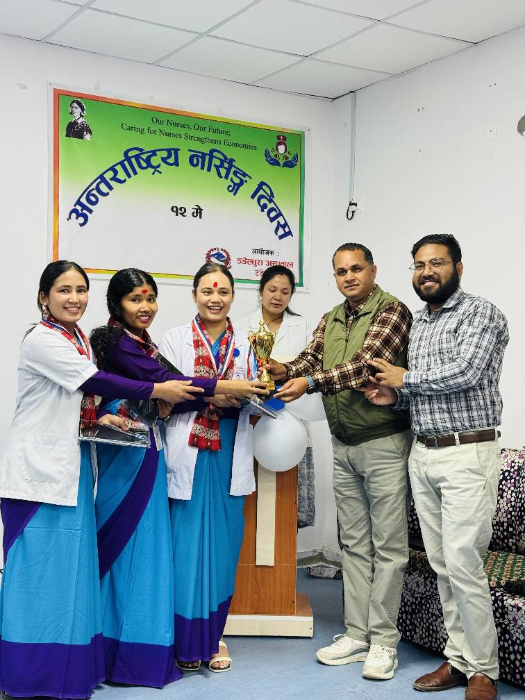 अस्पताल नर्सिङ बिभाग मार्फत बिभिन्न कार्यक्रम गरि अन्तराष्ट्रिय नर्सिङ दिवस मनाइयो ।